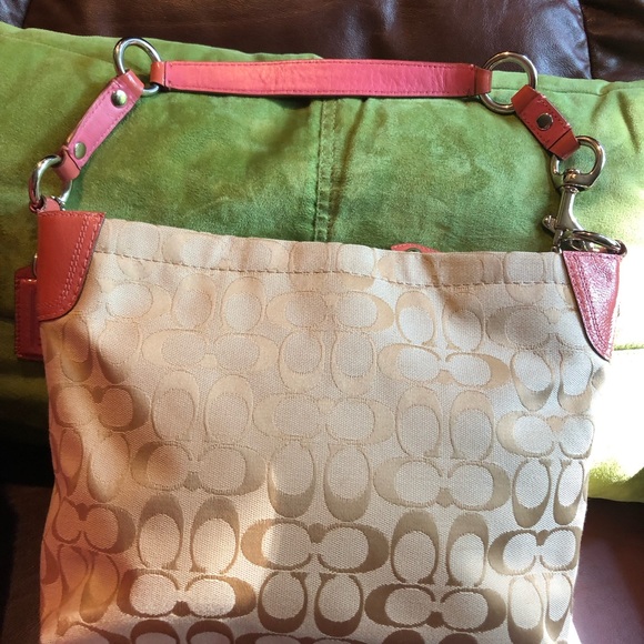 Coach Flower Embroidered Bag - Picture 4 of 13